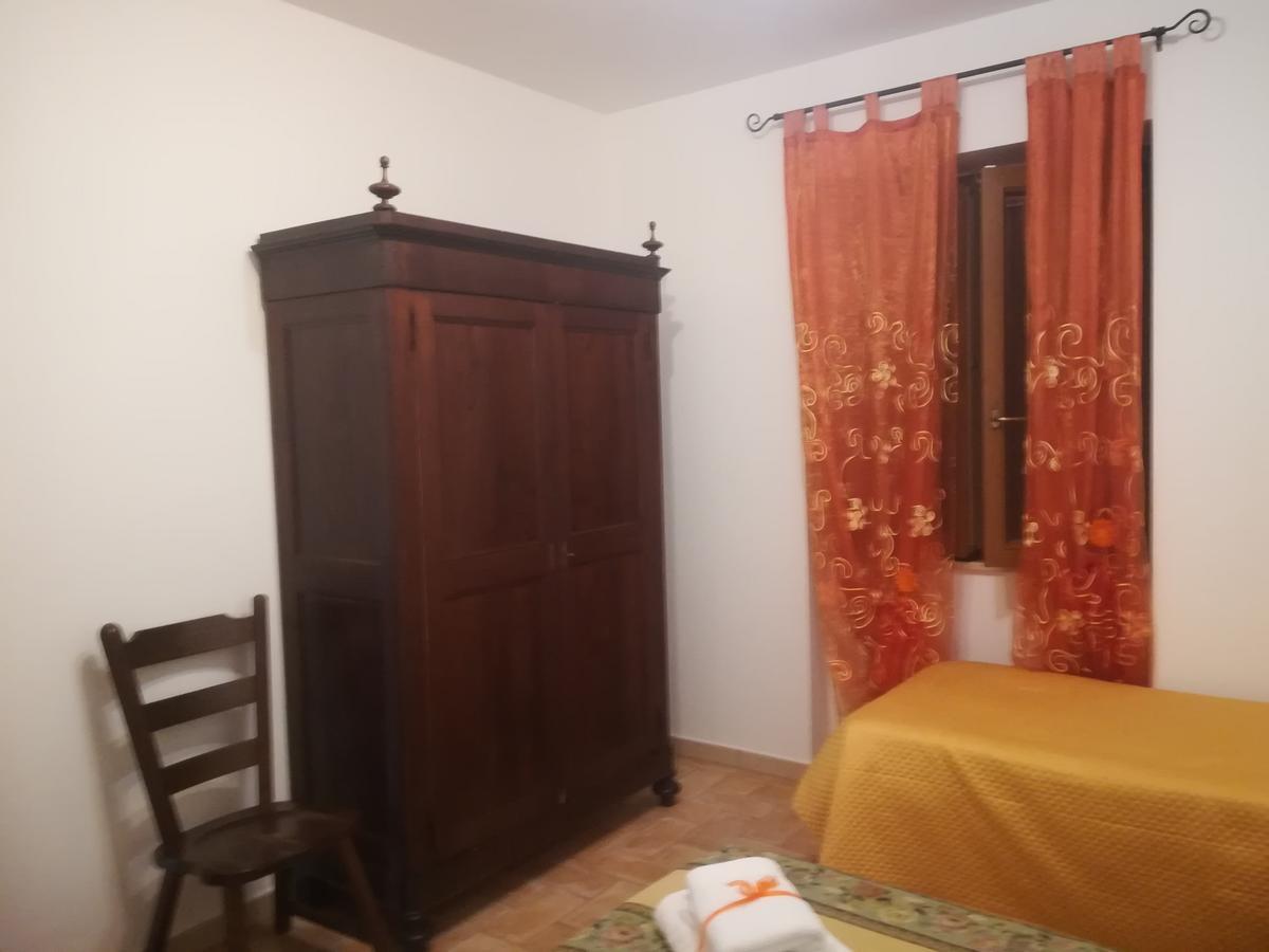Le Terre Di Bac Bed & Breakfast Borgo Montenero Екстериор снимка