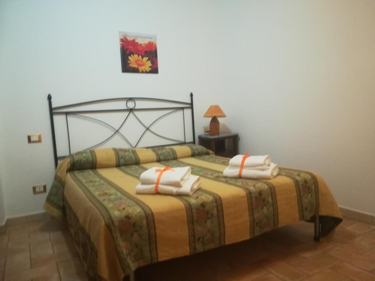 Le Terre Di Bac Bed & Breakfast Borgo Montenero Екстериор снимка